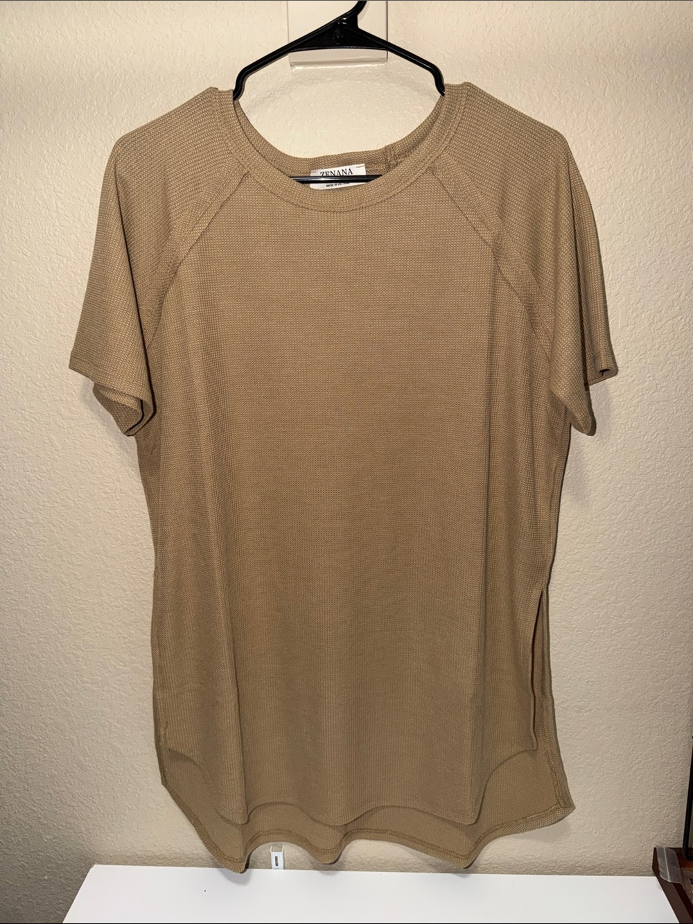 Zenana NWOT Ash Mocha Waffle Shirt